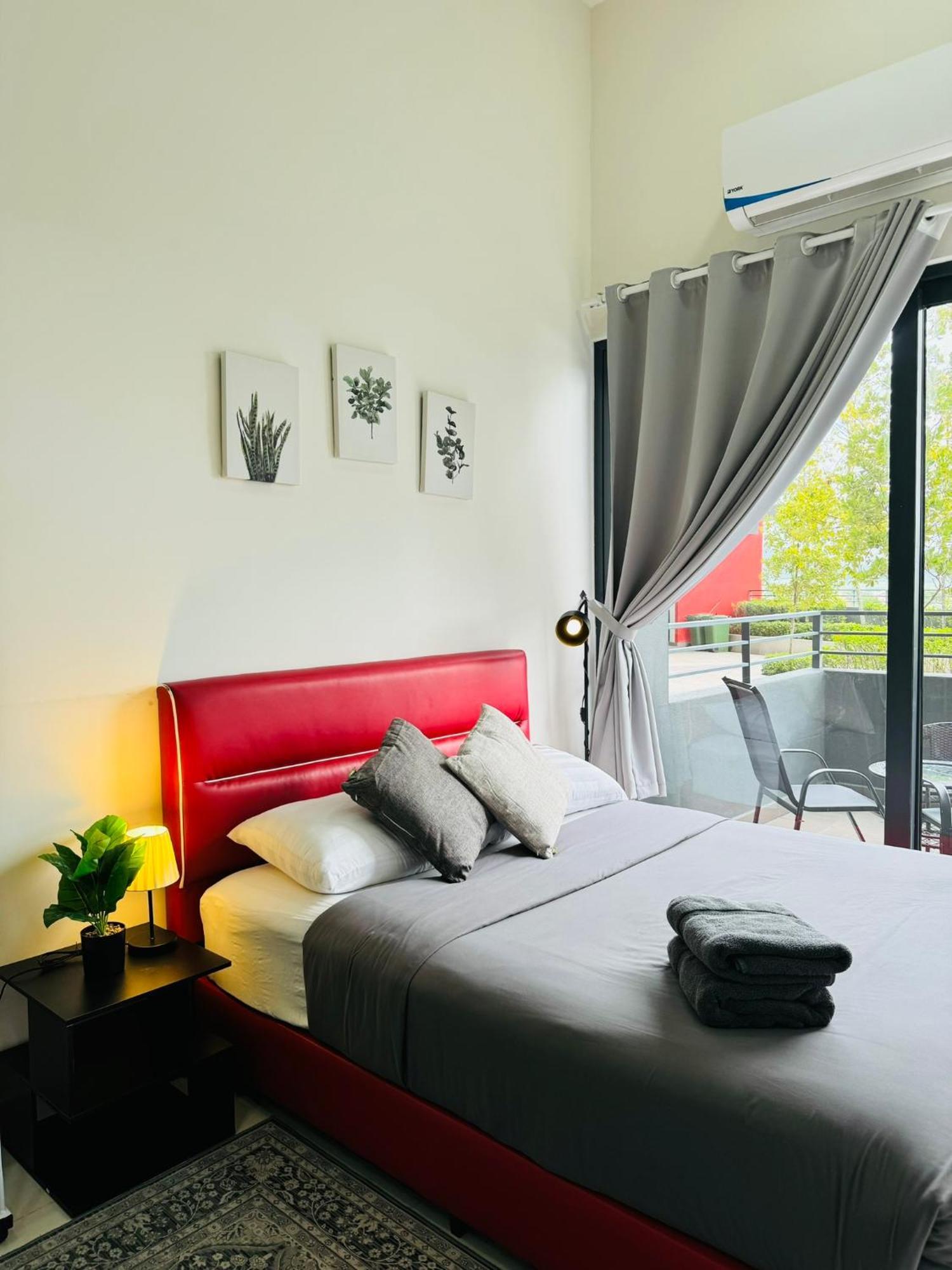 Apartemen Coresoho By Bkastaycation Kotawarisan Klia Airport, Free Wifi Sepang