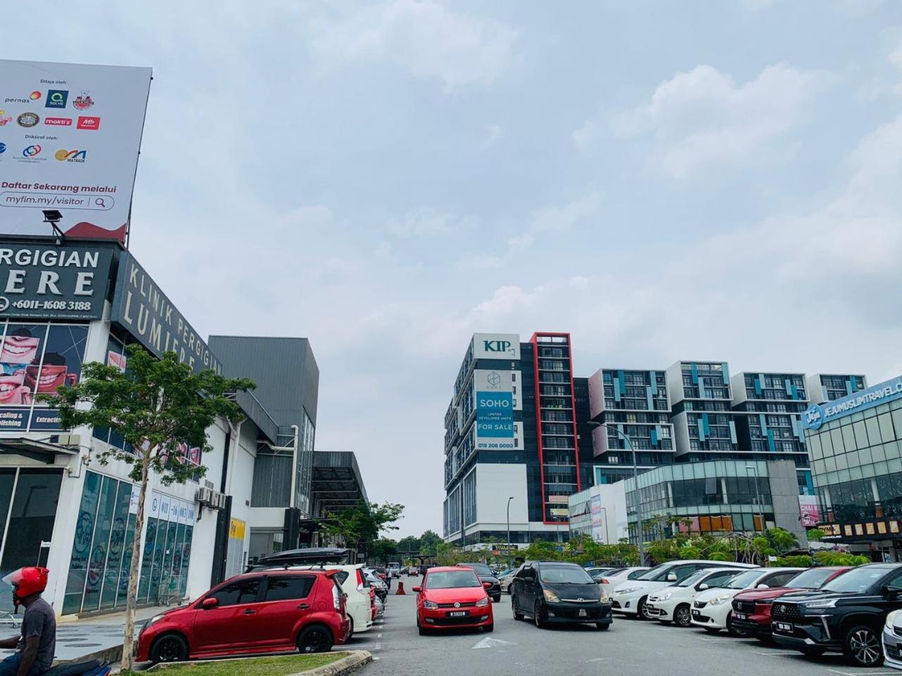 Coresoho By Bkastaycation Kotawarisan Klia Airport, Free Wifi Apartment