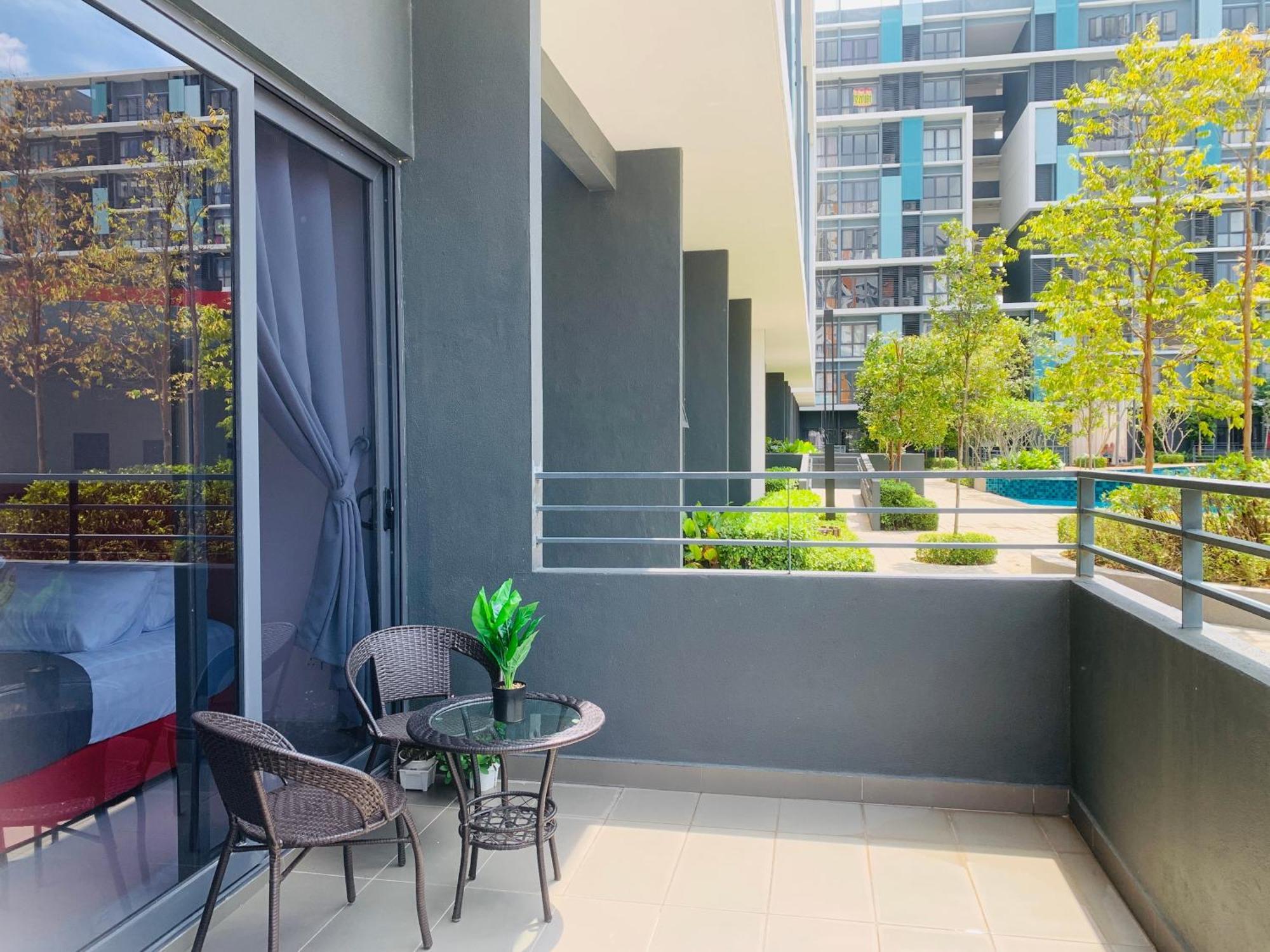 Coresoho By Bkastaycation Kotawarisan Klia Airport, Free Wifi Apartment